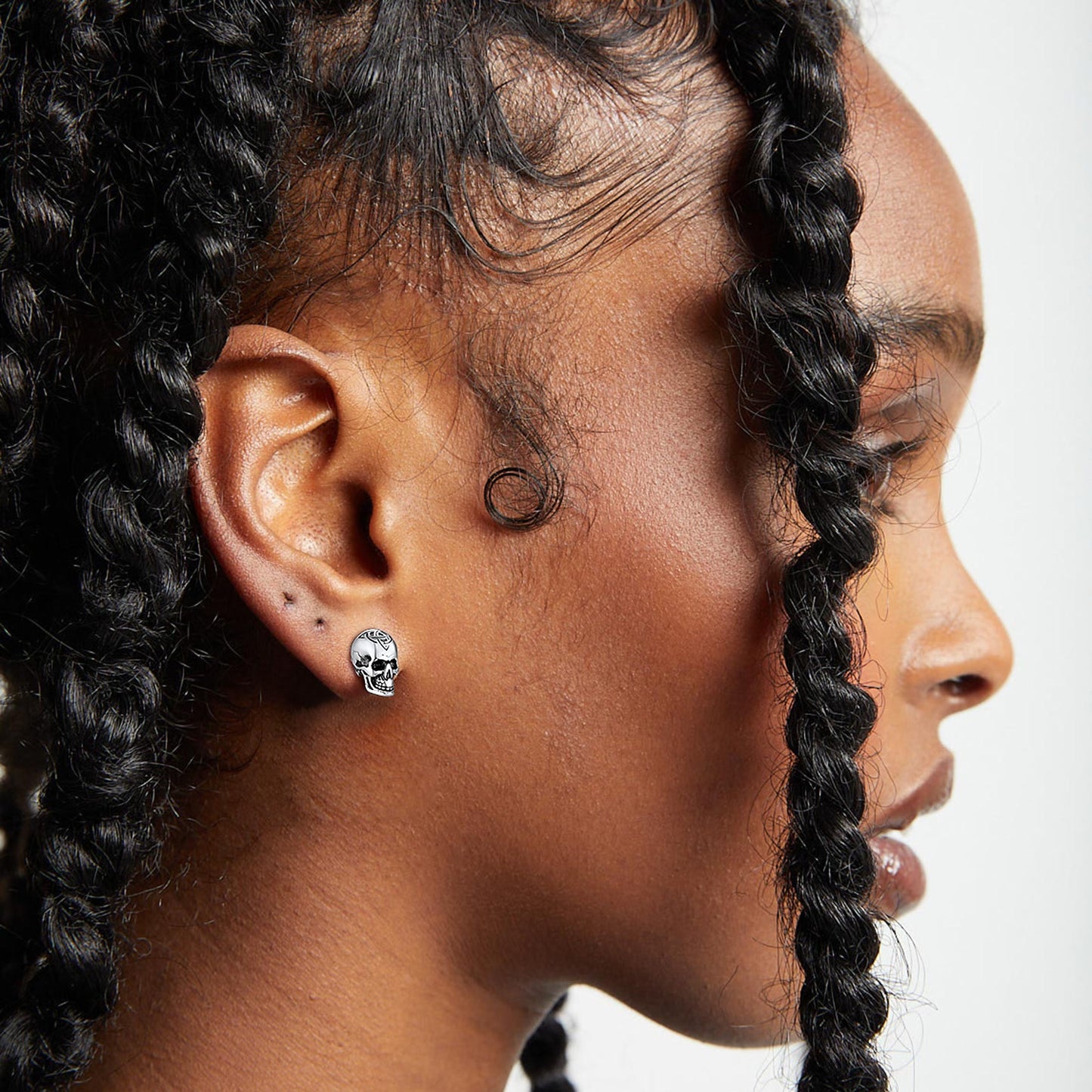 Flash Sale Celtic Triquetra Skull Stud Earrings For Men Women