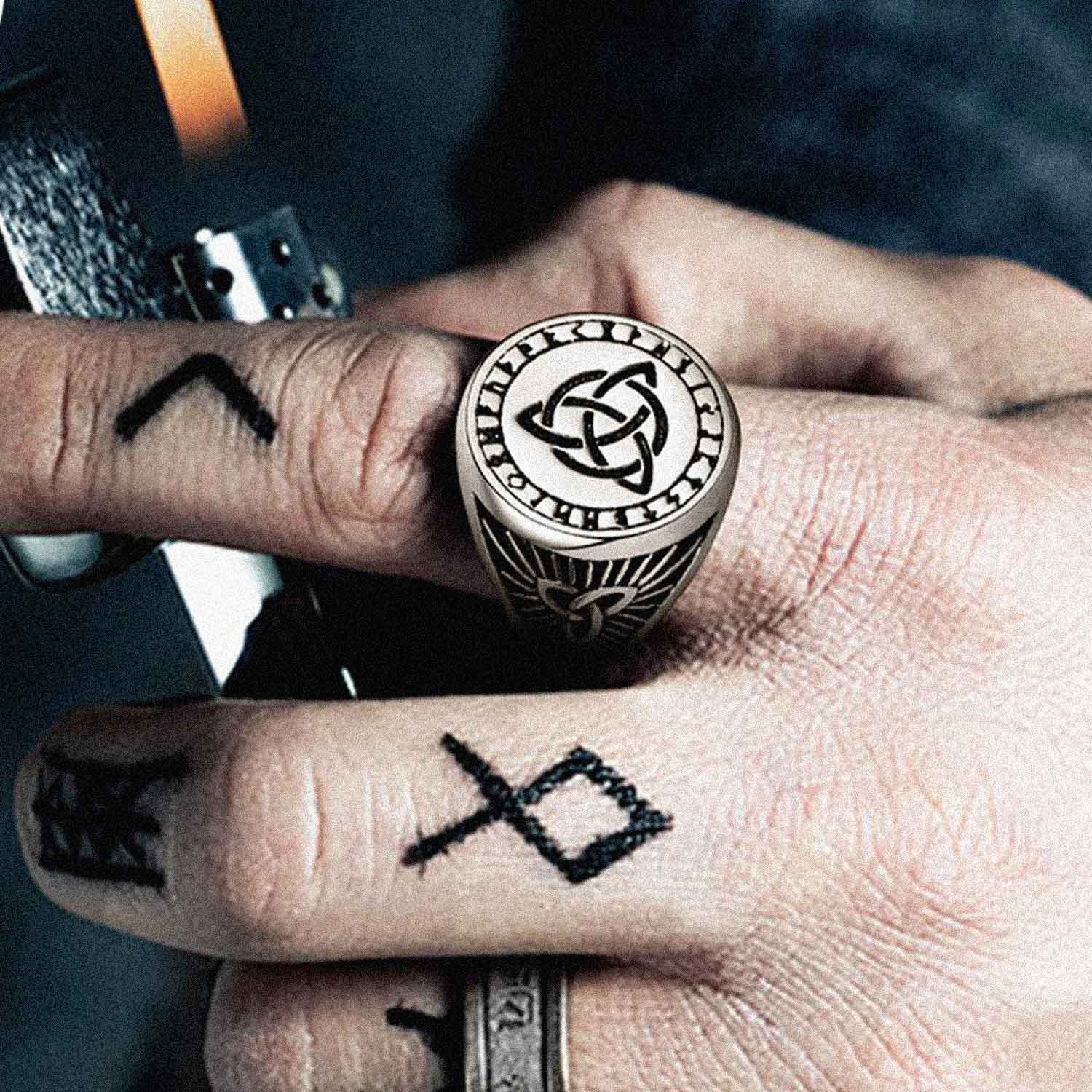 Flash Sale Viking Celtic Trinity Knot Signet Ring for Men