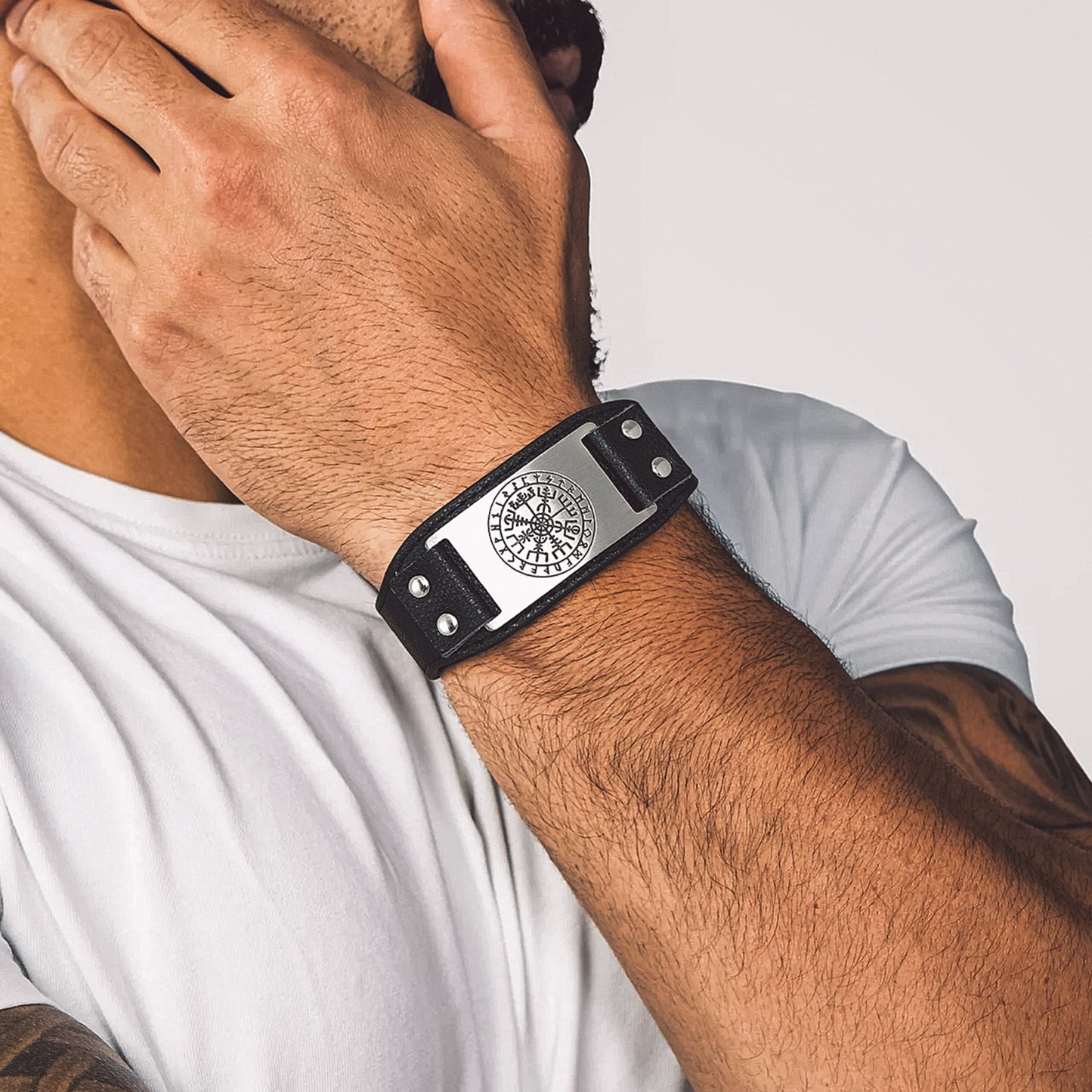 Flash Sale Norse Viking Compass Leather Bracelet Wristband For Men Son