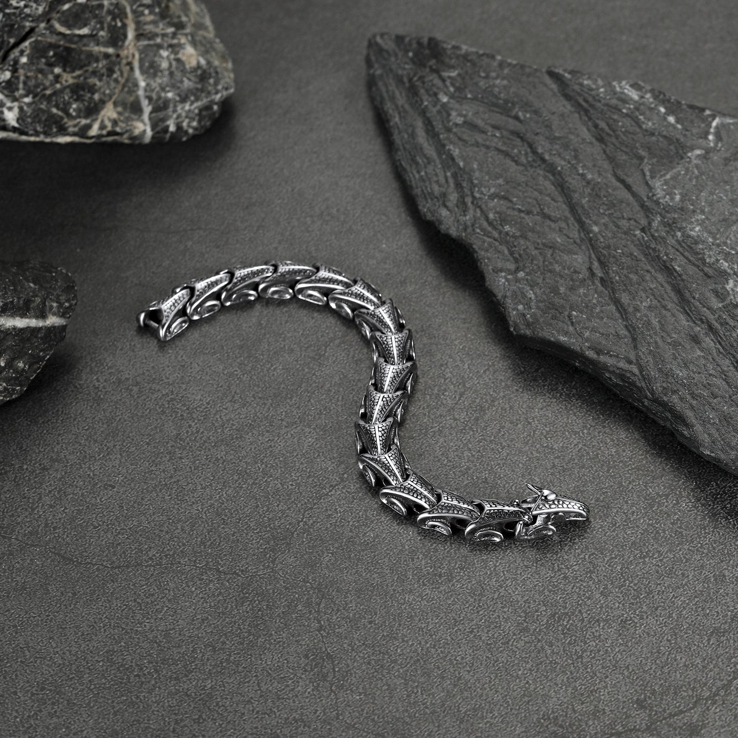 Chunky Dragon Chain Bracelet for Men in Stainless Steel